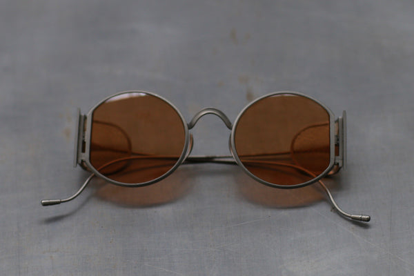 Rigards X UMA WANG Joint Block Frame Sunglasses RG00UW10 Series Collection RG-RG00UW10-GXGYKGYP-F Retro Tin + Salmon Frame Salmon